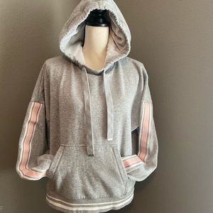 Lorna Jane Sweatshirt